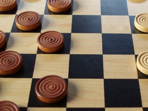 Play: CHECKERS  Dames Img